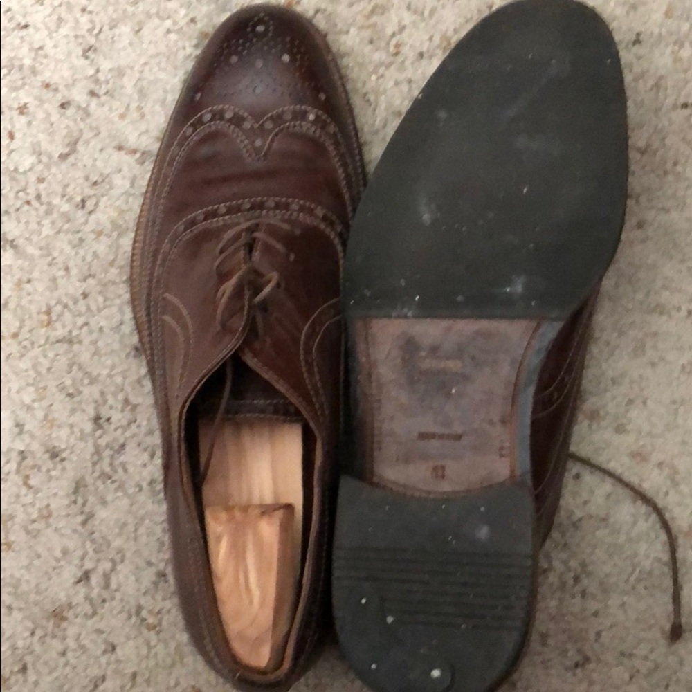 Footwear - Picture 3 of 3